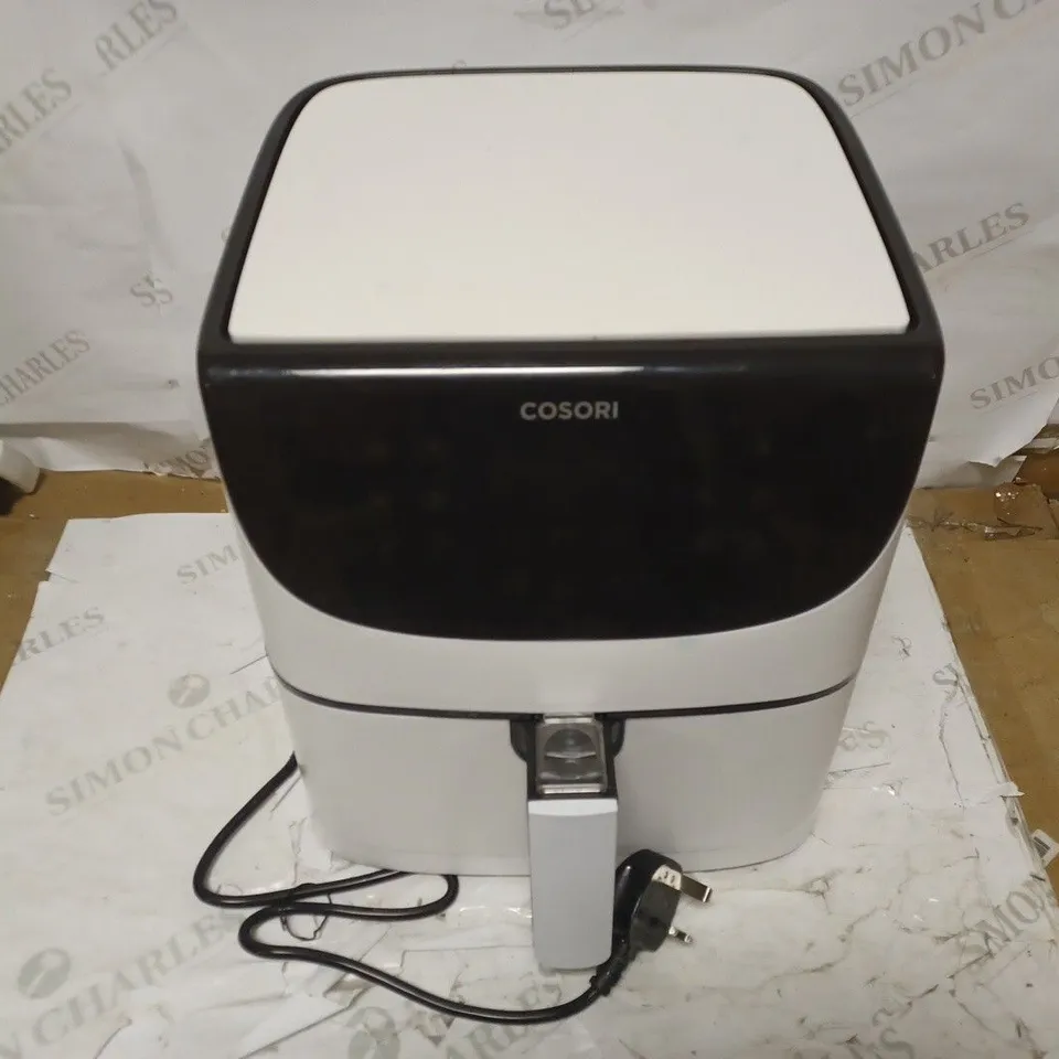 COSORI AIR FRYER 1700W MAX XXL 5.5L DIGITAL TOUCHSCREEN - WHITE