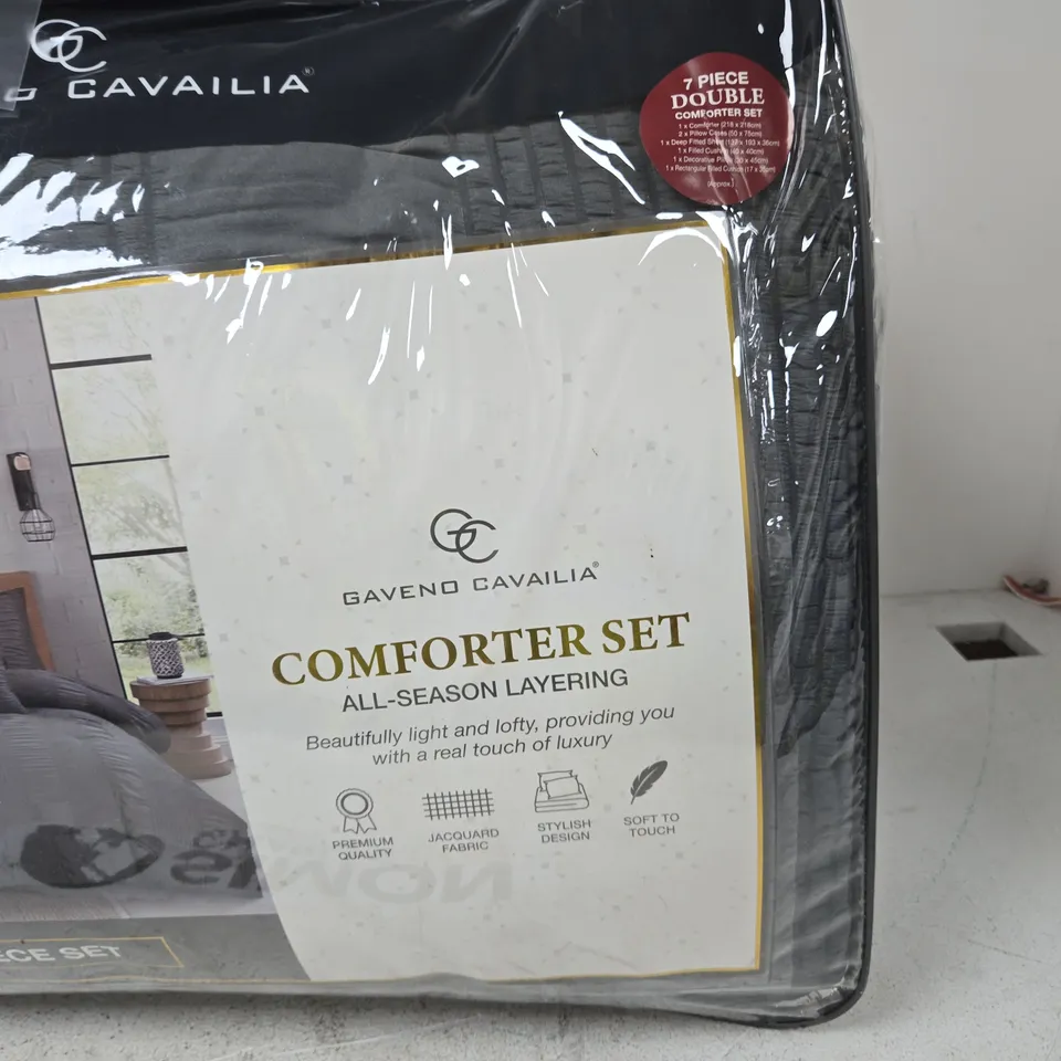 GAVENO CAVAILIA COMFORTER SET – DOUBLE, 7-PIECE ALL-SEASON BEDDING (SEALED)