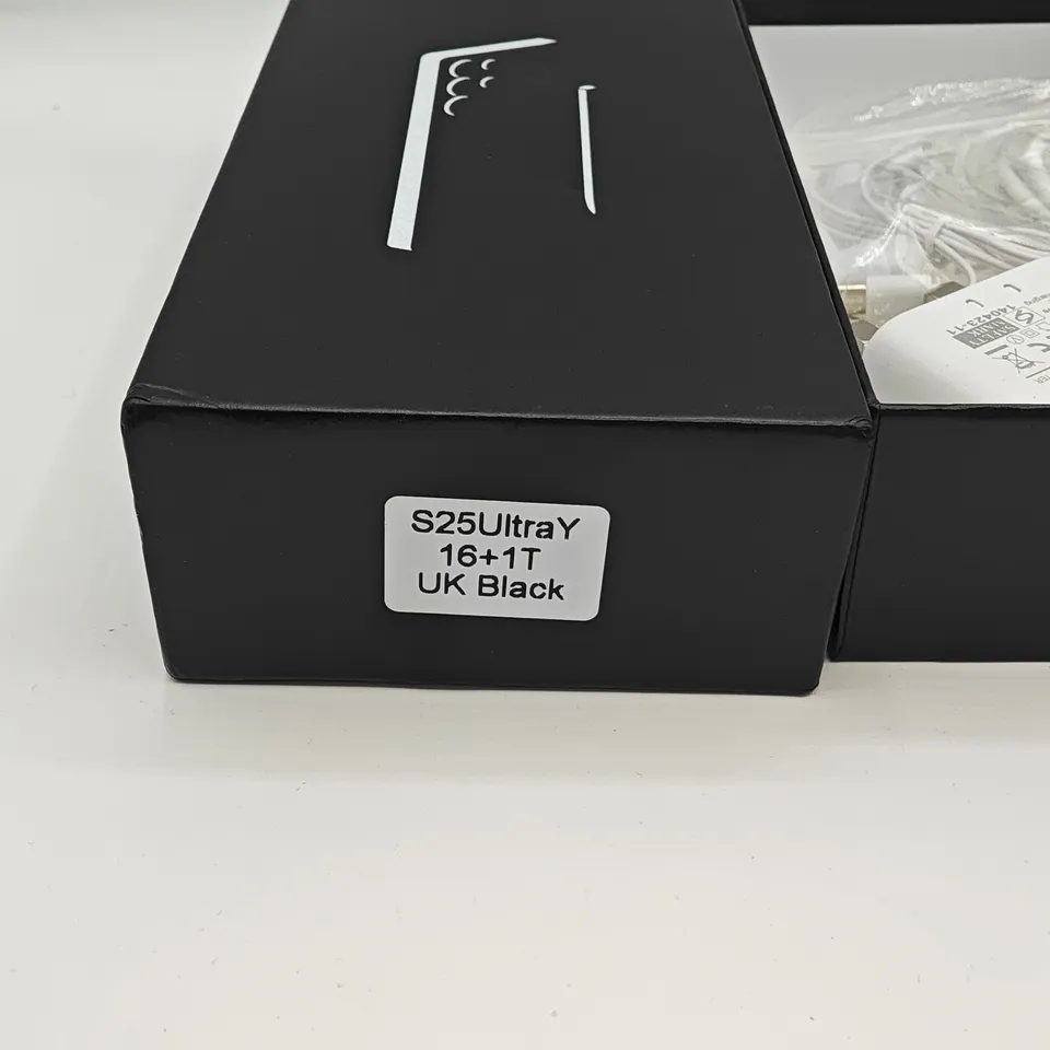 BOXED ALPS COOLPAD 8360 GENERIC ANDROID MOBILE PHONE IN BLACK