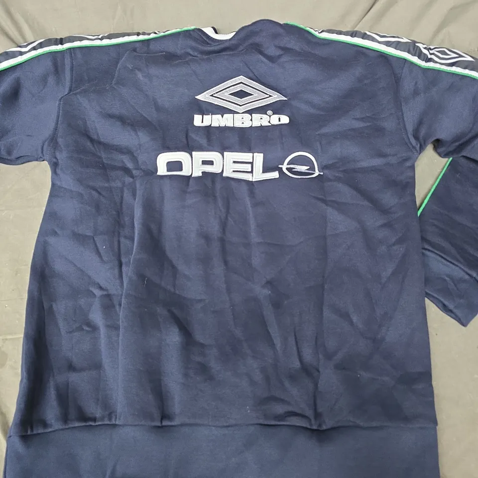 UMBRO IRELAND FAI SWEATER IN NAVY - MEDUM
