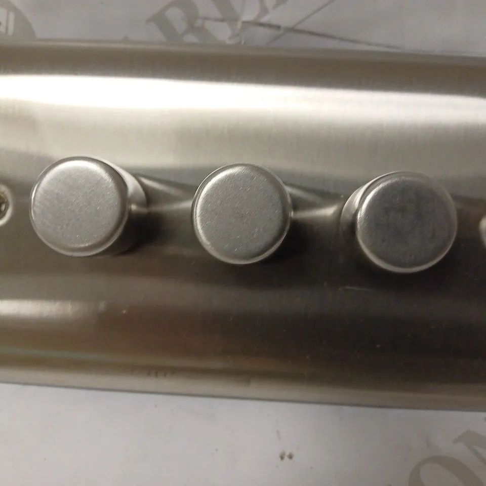 BG ELECTRICAL NBS83P-01 TRIPLE INTELLIGENT DIMMER LIGHT SWITCH