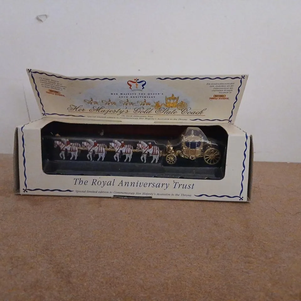 HER MAJESTY'S GOLD STATE COACH – ROYAL ANNIVERSARY TRUST LIMITED EDITION MODEL (BOXED)
