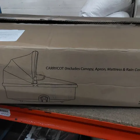 BOXED OYSTER3 CARRYCOT