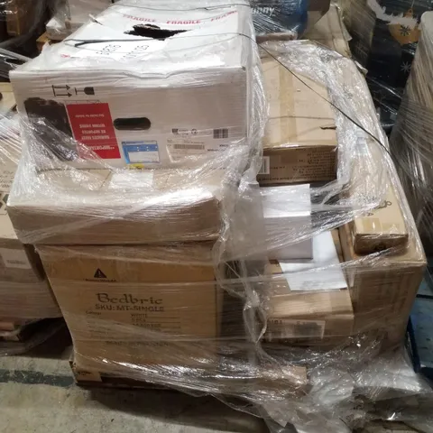PALLET CONTAINING ASSORTED PRODUCTS INCLUDING ROOM DIVIDER, RADIATOR COVER & SHOE BENCH
