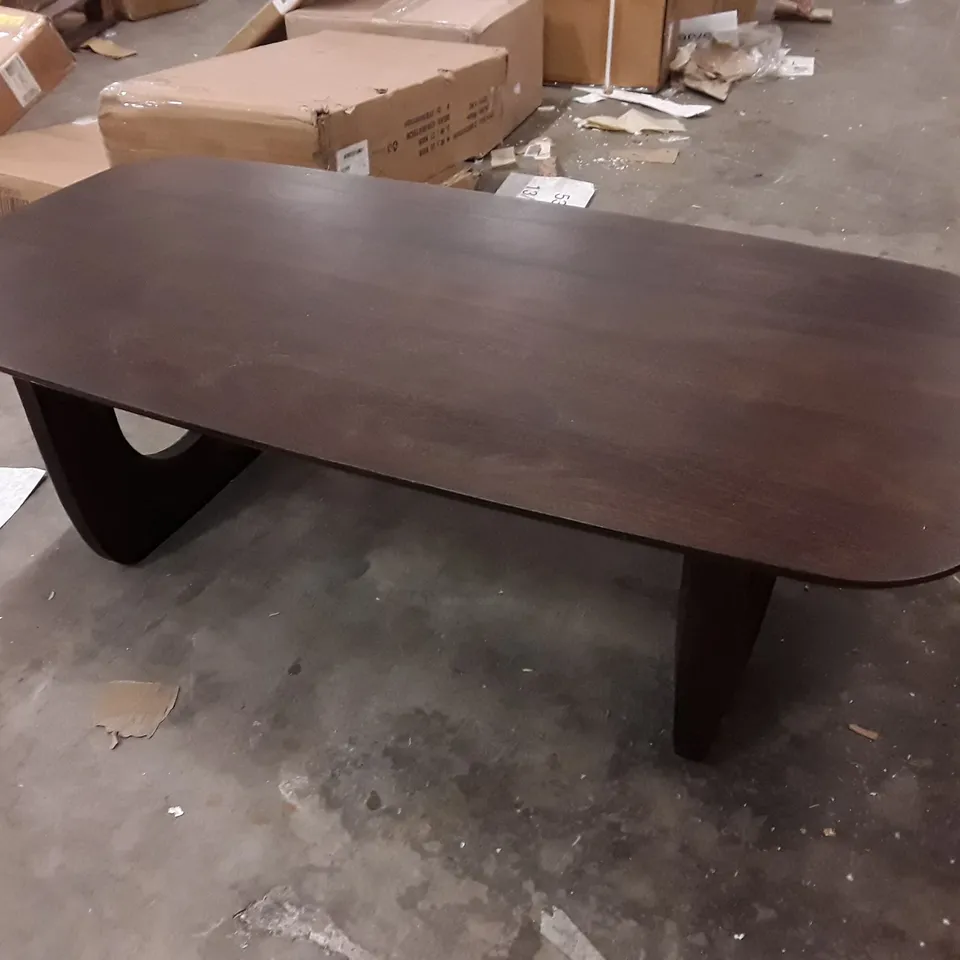 COFFEE TABLE - DARK OAK
