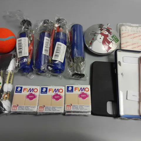 LOT OF ASSORTED ITEMS TO INCLUDE FIMO CLAY, BALLOON PUMPS AND PHONE CASES