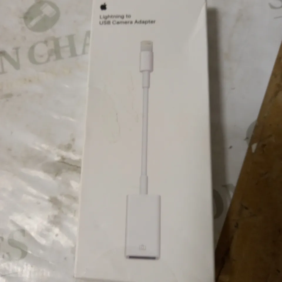 APPLE LIGHTNING TO USB CAMERA ADAPTER