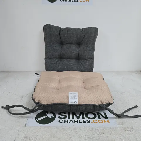 SET OF 2 GREY CASABELLA CUSHIONS