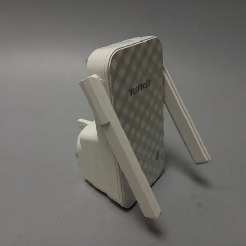 BOXED TENDA WIRELESS N300 UNIVERSAL RANGE EXTENDER
