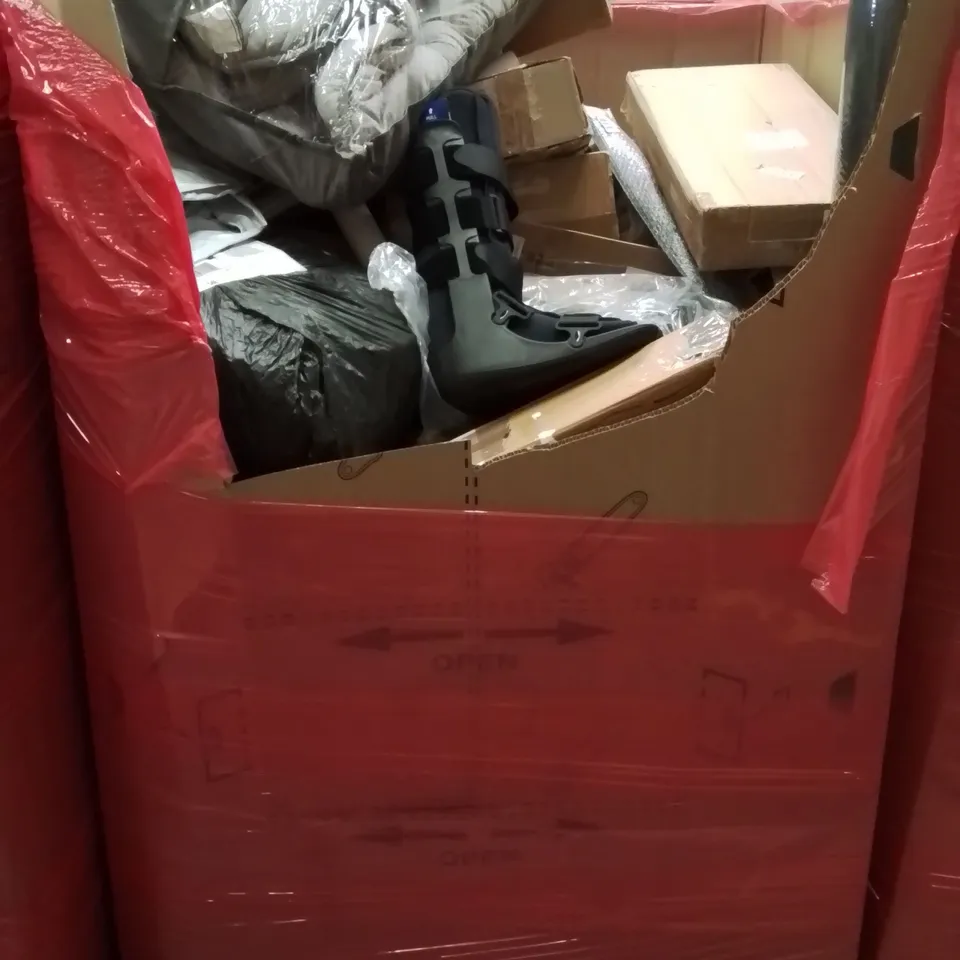 PALLET CONTAINING VARIOUS ASSORTED BOXED HOUSEHOLD ITEMS TO INCLUDE: STAIR CARPET RODS, BROKEN FOOT BOOT, LARGE THROWS AND LOTS MORE UNMARKED BOXED ITEMS 