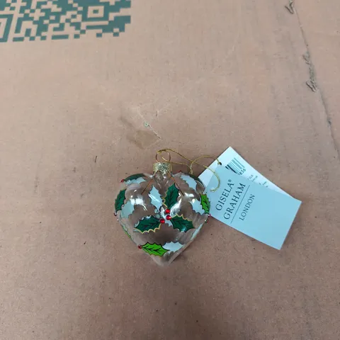 GISELA GRAHAM LONDON - CHRISTMAS HEART SHAPED BAUBLE – HOLLY, BOX OF 12