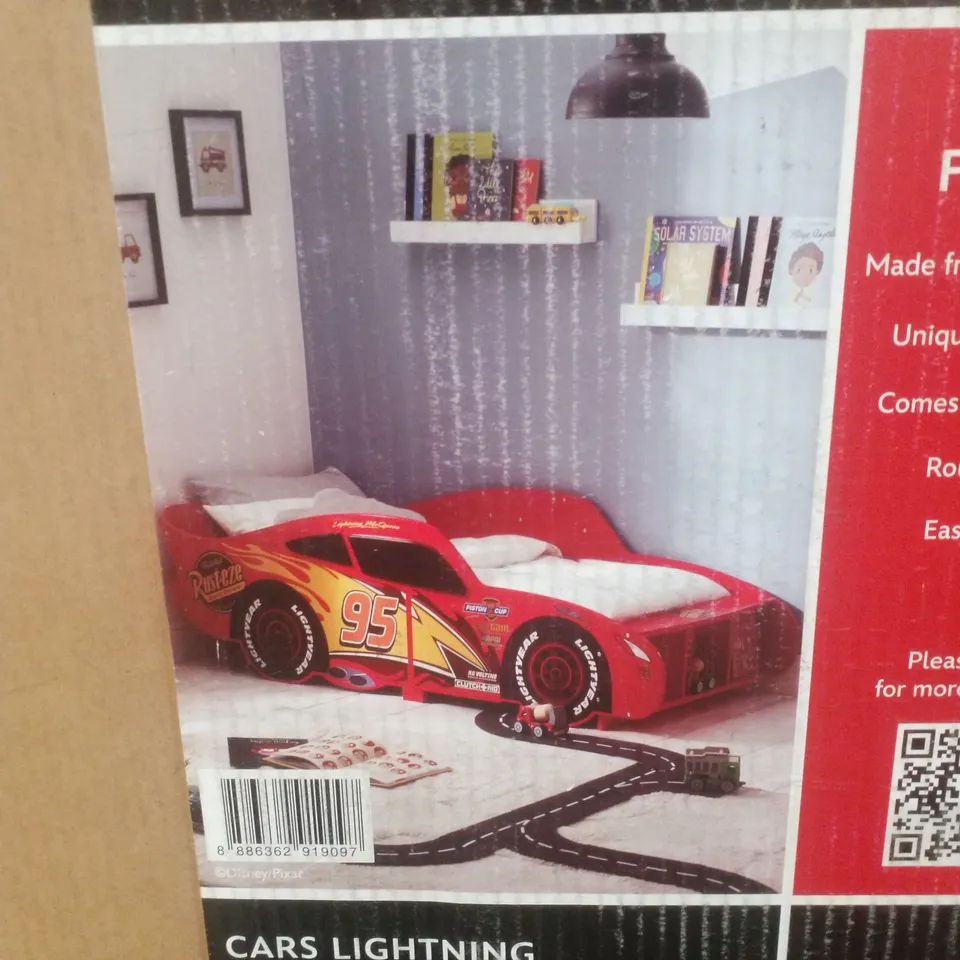 BOXED DISNEY CARS LIGHTING MCQUEEN BED H53CM × W167.5CM × D75CM