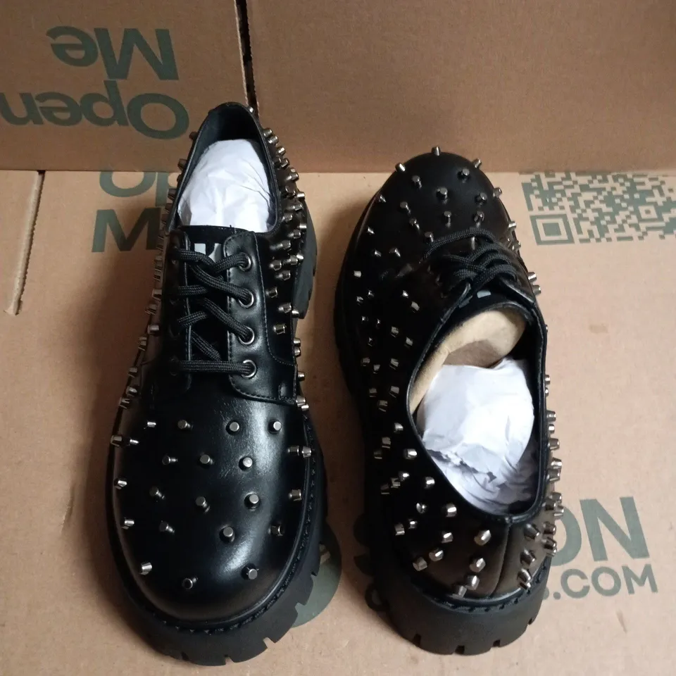 BOXED KOI BLACK STUDDED LEATHER LACE-UP SHOES WITH CHUNKY PLATFORM SOLE - 6