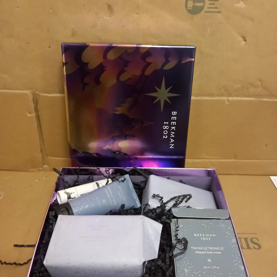 BEEKMAN 1802 5 PIECE GIFT SET