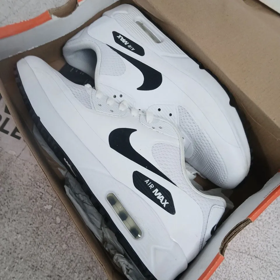 NIKE AIR MAX SNEAKERS – UK 9 (US 10) WHITE