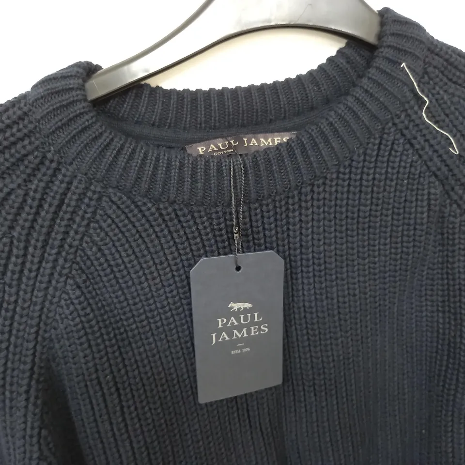 PAUL JAMES NAVY KNITTED CREW JUMPER - L