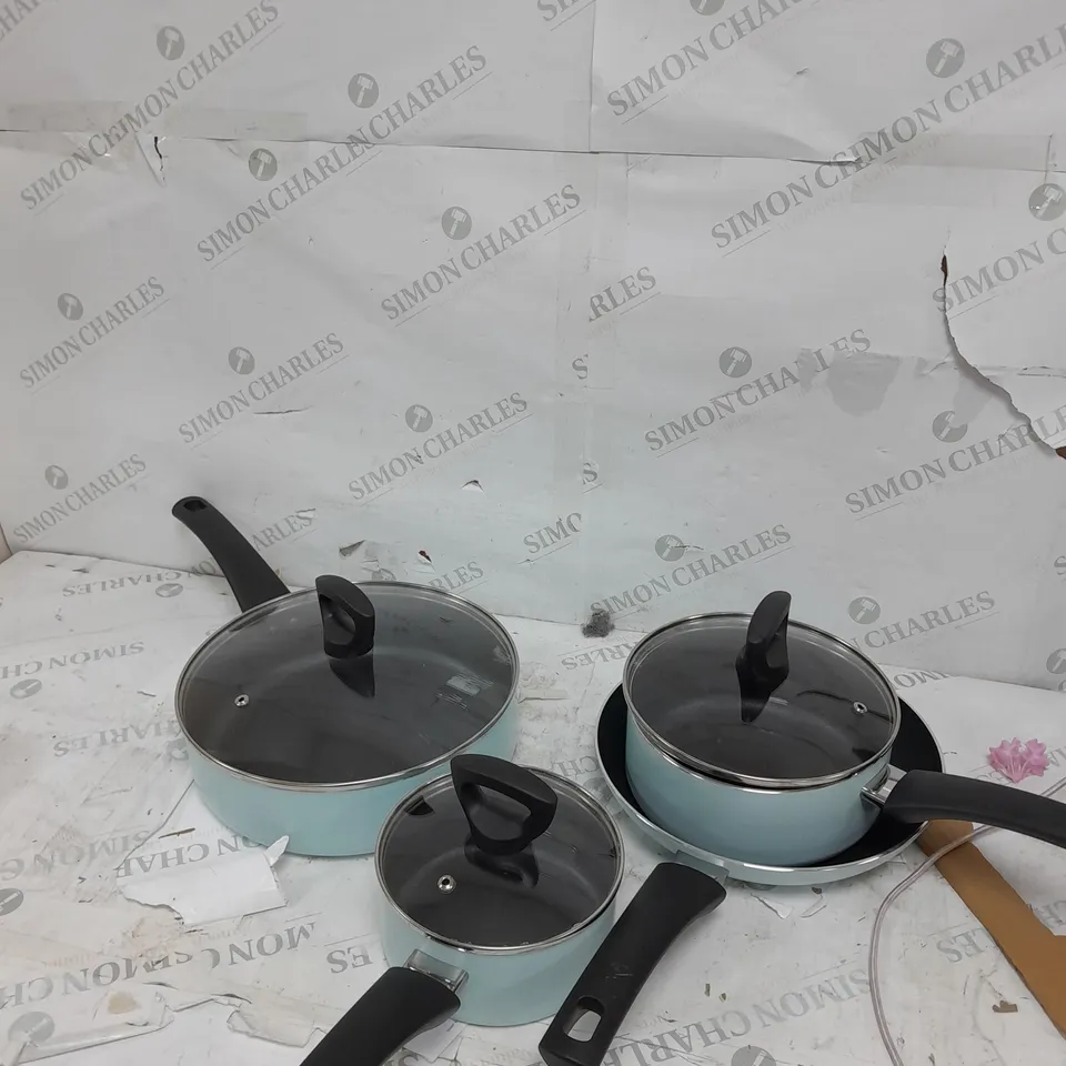 COOK'S ESSENTIALS 4 PIECE NON STICK COOKWARE SET WITH BAKELITE HANDLES IN PASTEL BLUE