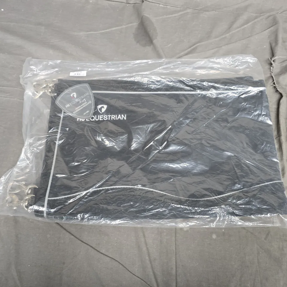HY EQUESTRIAN STABLE GUARD PLUS – BLACK/GREY, 60 X 95 CM