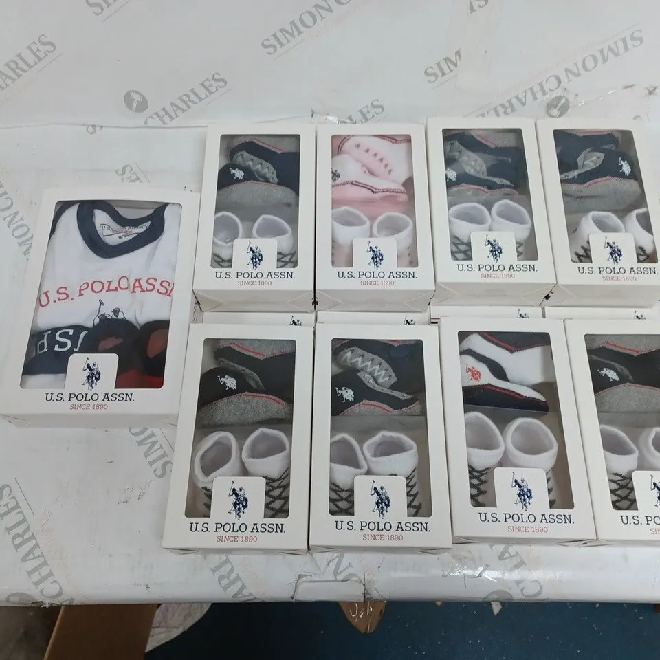U.S. POLO ASSN INFANT BOOTIES IN DIFFERENT COLOURS  AND INFANT 3 PIECE SET 
