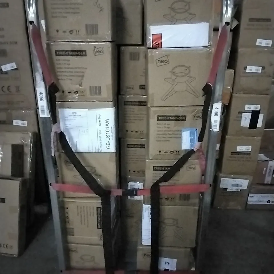 CAGE OF BOXED-NEO TREE STANDS - GREEN AND RED 