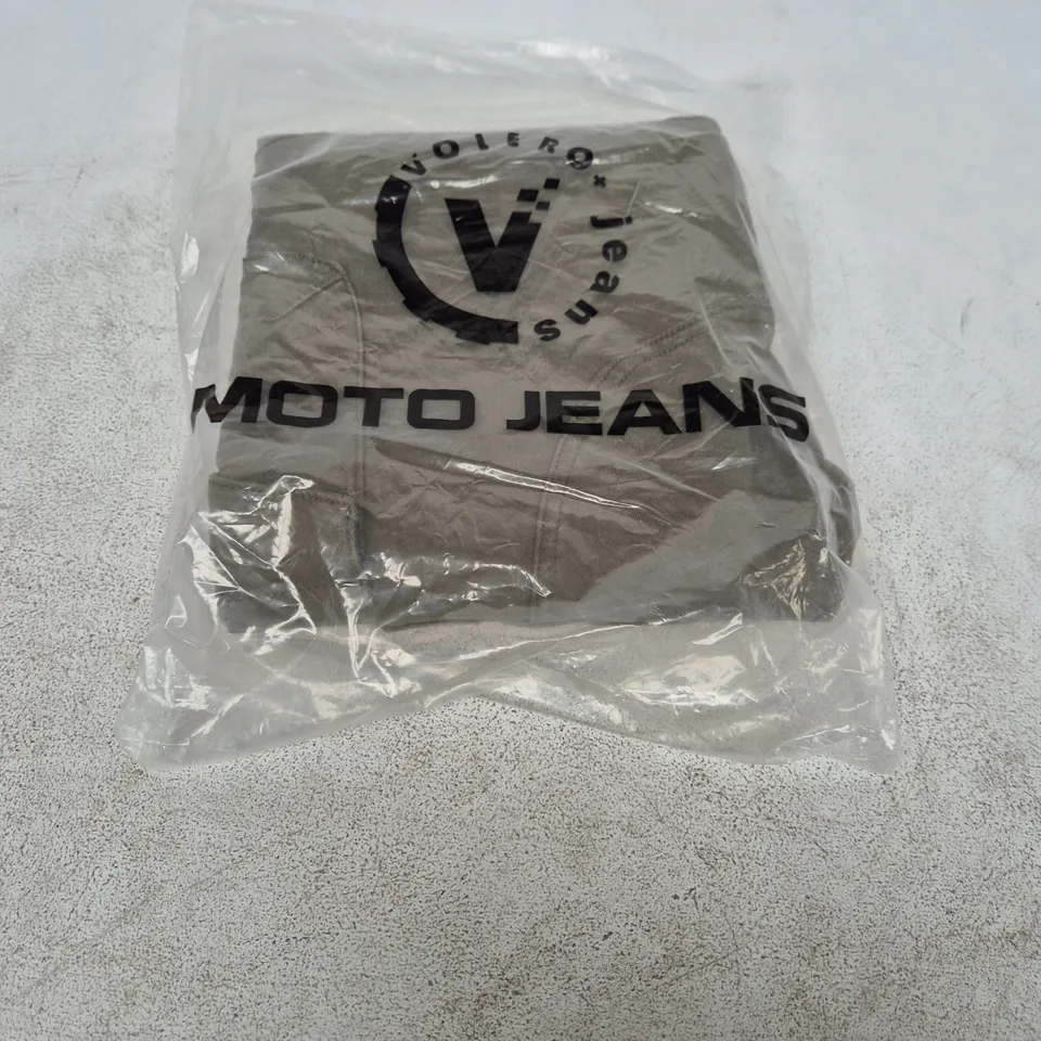 MOTO JEANS - UK 30 MEN'S CARGO TROUSERS, KHAKI OLIVE – WAIST 30 (M/30), MADE IN CHINA