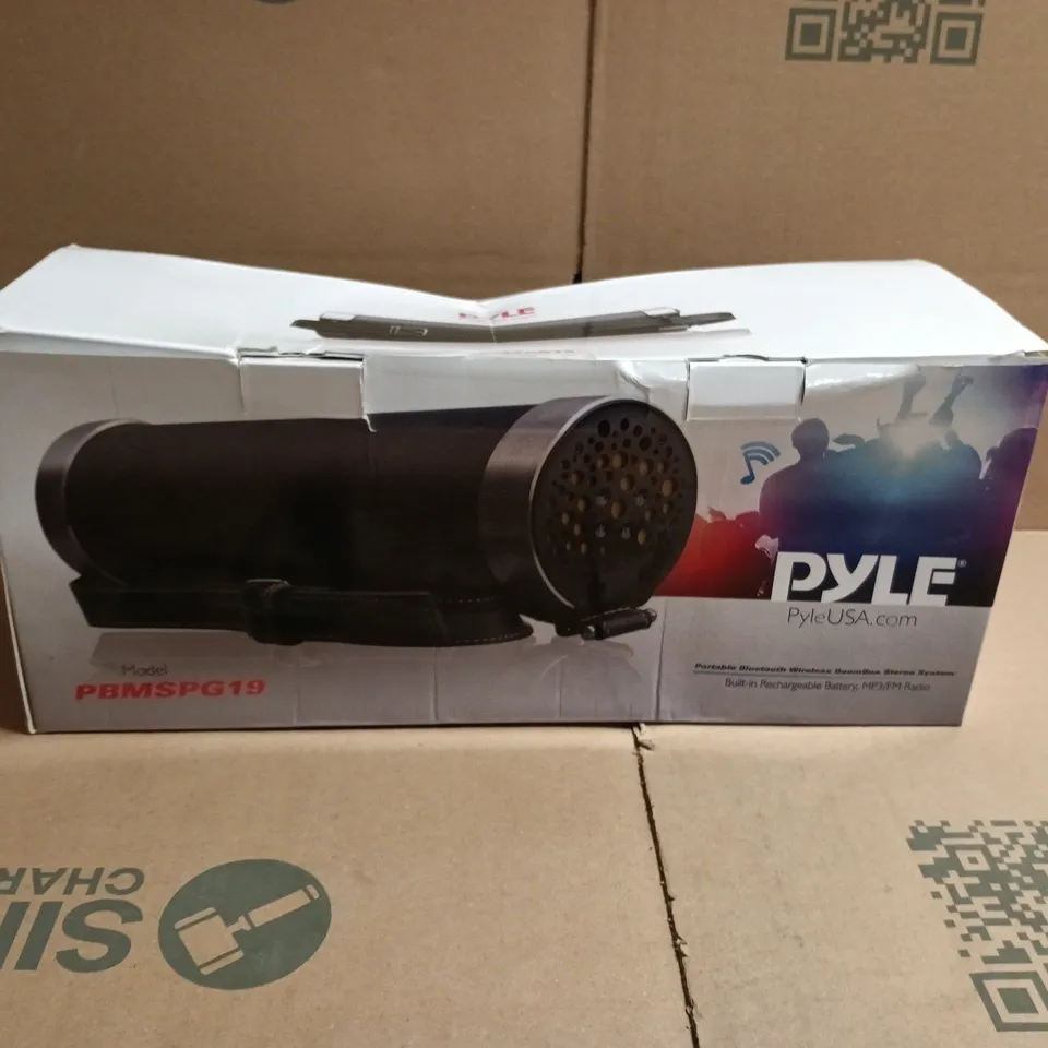 PYLEUSA PBMSPG19 PORTABLE BLUETOOTH WIRELESS BOOMBOX STEREO SYSTEM RECHARGEABLE BATTERY WITH MP3/FM RADIO