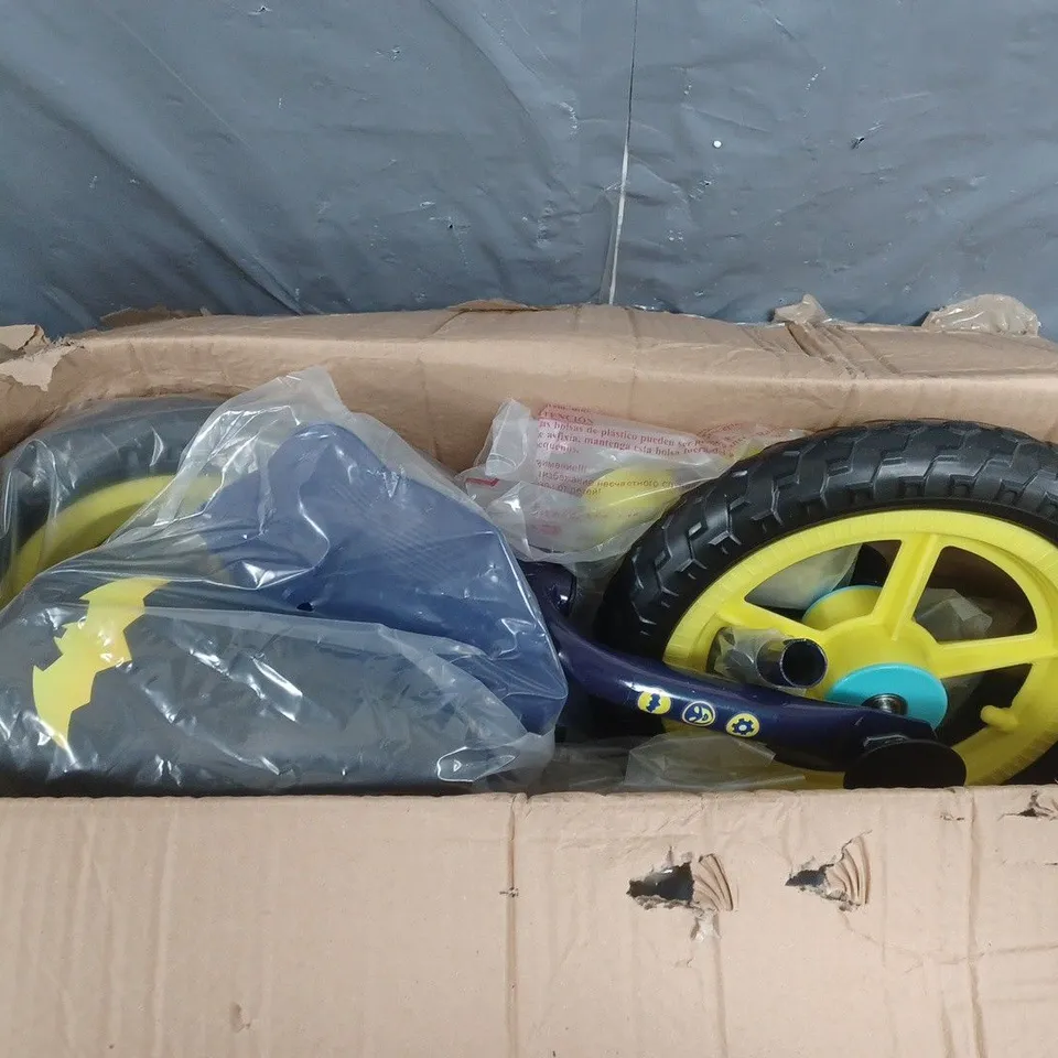 BOXED BATWHEELS KIDS 10INCH BALANCE BIKE  RRP £39.99