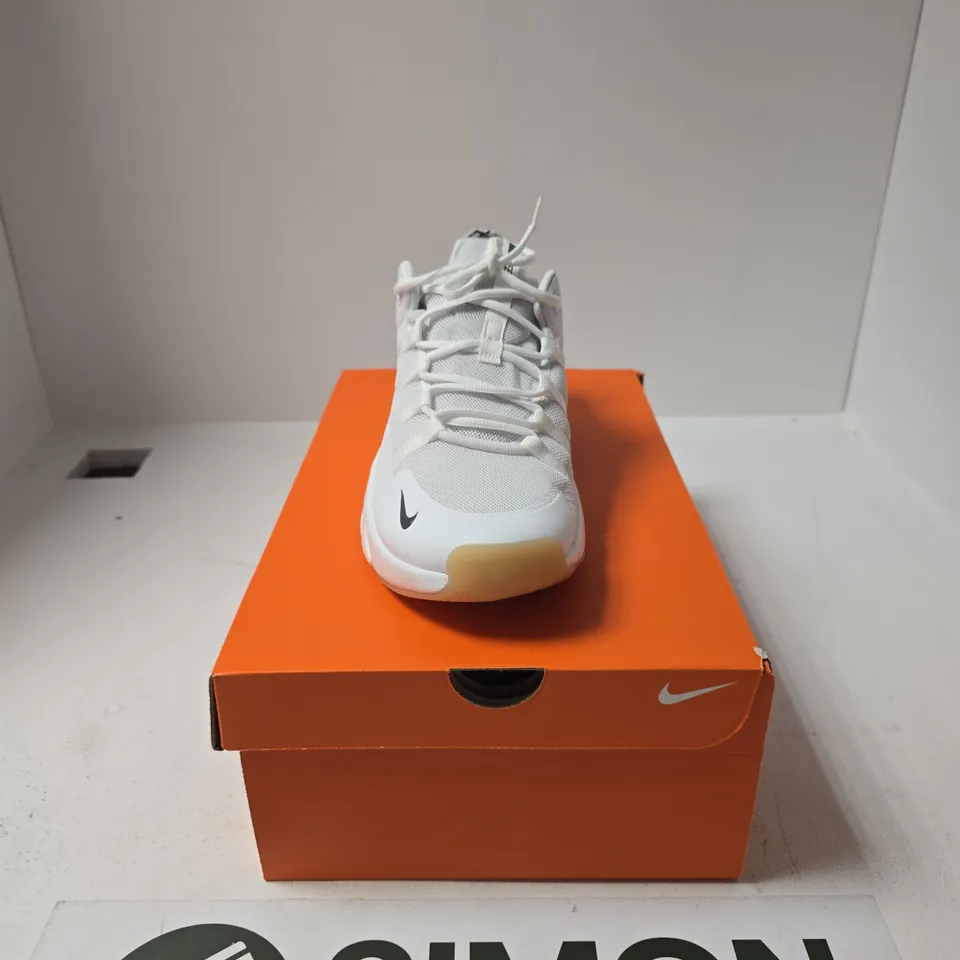 BOXED PAIR OF NIKE FREE METCON 7 TRAINERS SIZE UK 11