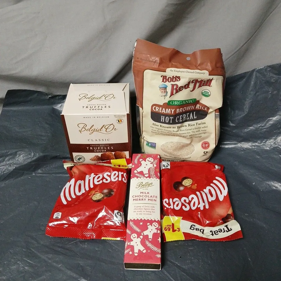 APPROXIMATELY 15 ASSORTED ITEMS OF FOOD AND DRINK TO INCLUDE MALTESERS, MILK CHOCOLATE MERRY MEN, BROWN RICE CEREAL, COCOA TRUFFLES ETC