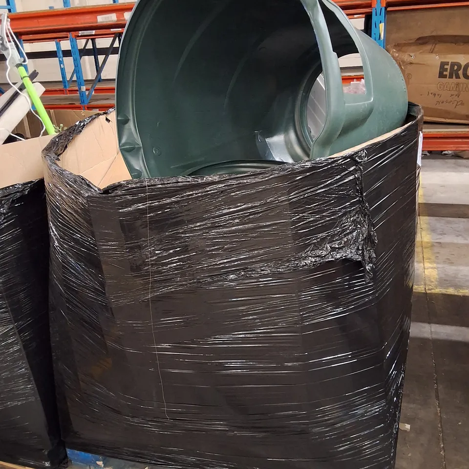 PALLET CONTAINING ASSORTED PRODUCTS INCLUDING DUNGAREES PORTFOLIO JACKET WITH STAND, PINKING SHEARS, 3 IN 1 KITCHEN STAND & HYPOALLERGENIC NAPPIES