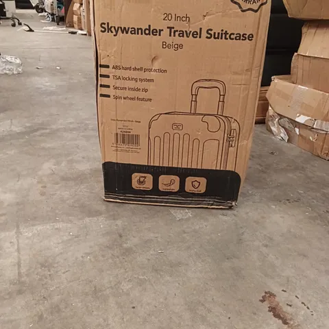 BOXED KEPLIN 20 INCH SKYWANDER TRAVEL SUITCASE BEIGE COLOUR