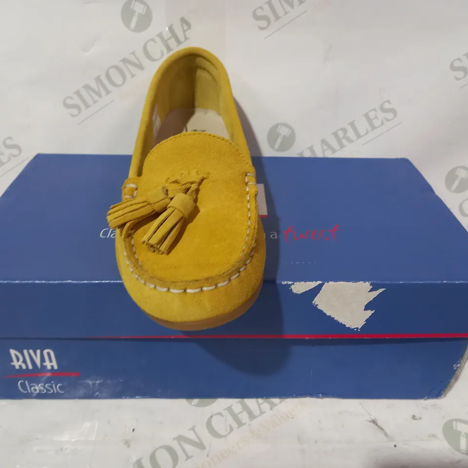 BOXED PAIR OF RIVA ALDONS SLIP-ON SUEDE SHOES IN YELLOW EU SIZE 37