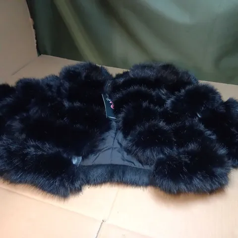 DESIGNER BLACK FAUX FUR/FAUX LEATHER DETAILED JACKET - MEDIUM