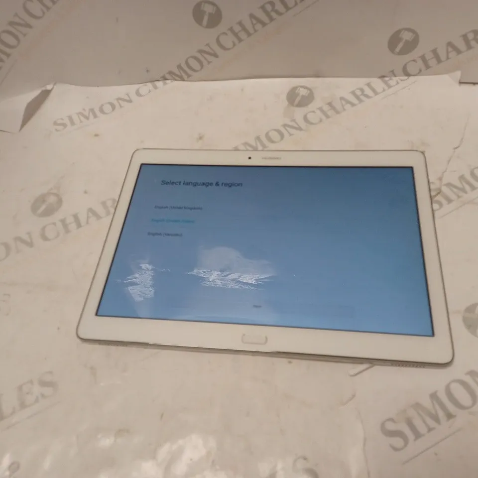 HUAWEI MEDIA TABLET IN WHITE 