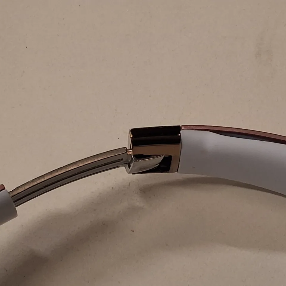 BEATS BY DR. DRE SOLO 3 WIRELESS HEADPHONES - ROSE GOLD