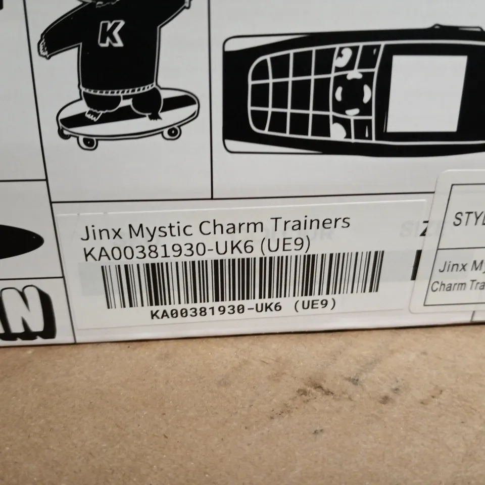 BOXED KOI JINX MYSTIC CHARM TRAINERS – UK 6 