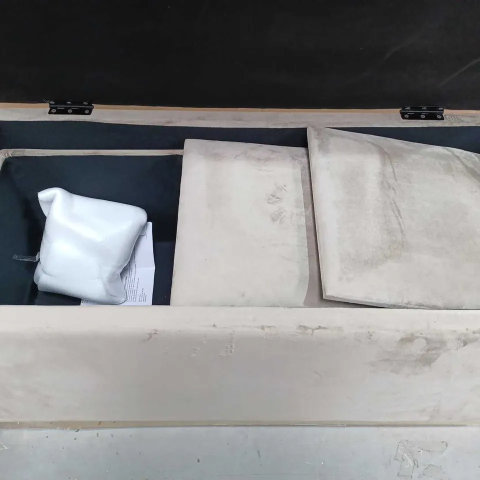 ALISON CORK VELVET NESTABLE STORAGE OTTOMAN