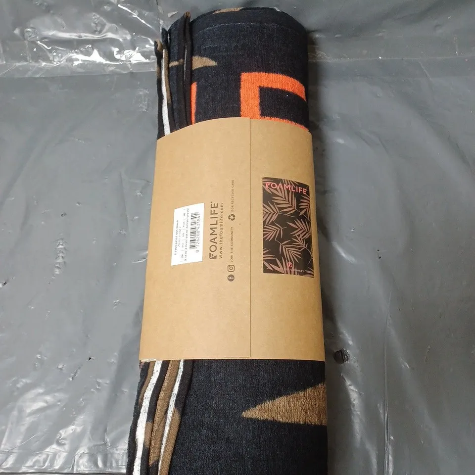 FOAM LIFE BEACH TOWEL BLACK 180CM X 100CM 