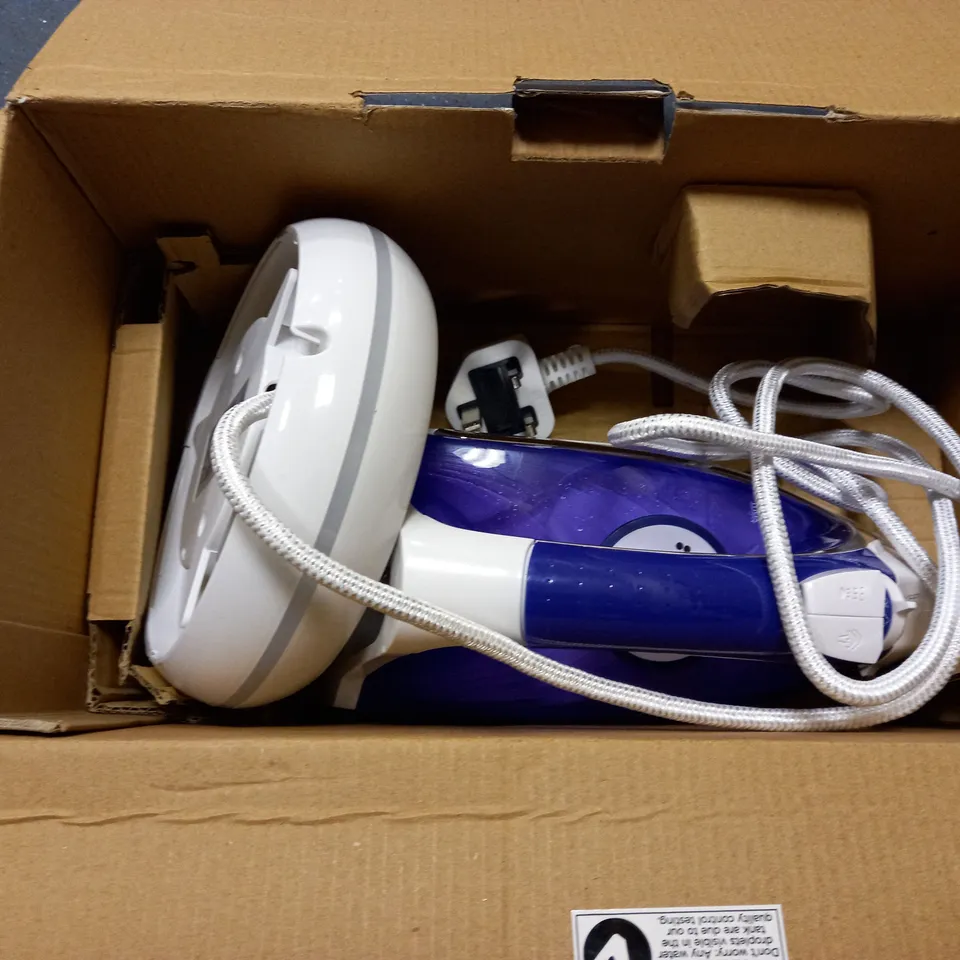 RUSSELL HOBBS FREEDOM CORDLESS 2400W IRON