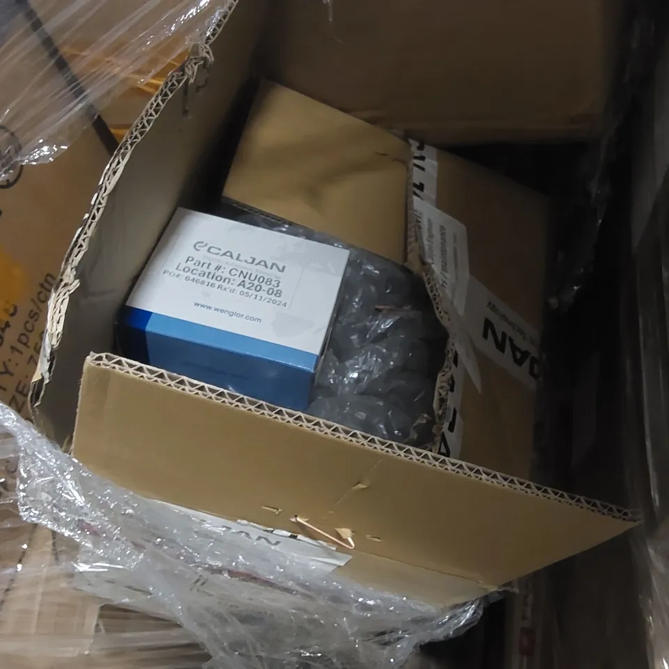 PALLET TO CONTAIN HOUSEHOLD FLAT-PACKED FURNITURE AND HOMEWERE TO INCLUDE; CHAIR ECT