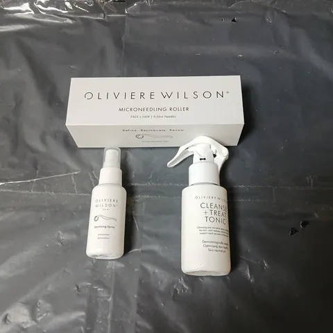 APPROXIMATELY 28 X OLIVIERE WILSON MICRONEEDLING ROLLER KIT – 0.5MM NEEDLES WITH CLEANSE + TREAT TONIC & SANITISING SPRAY (BOXED)