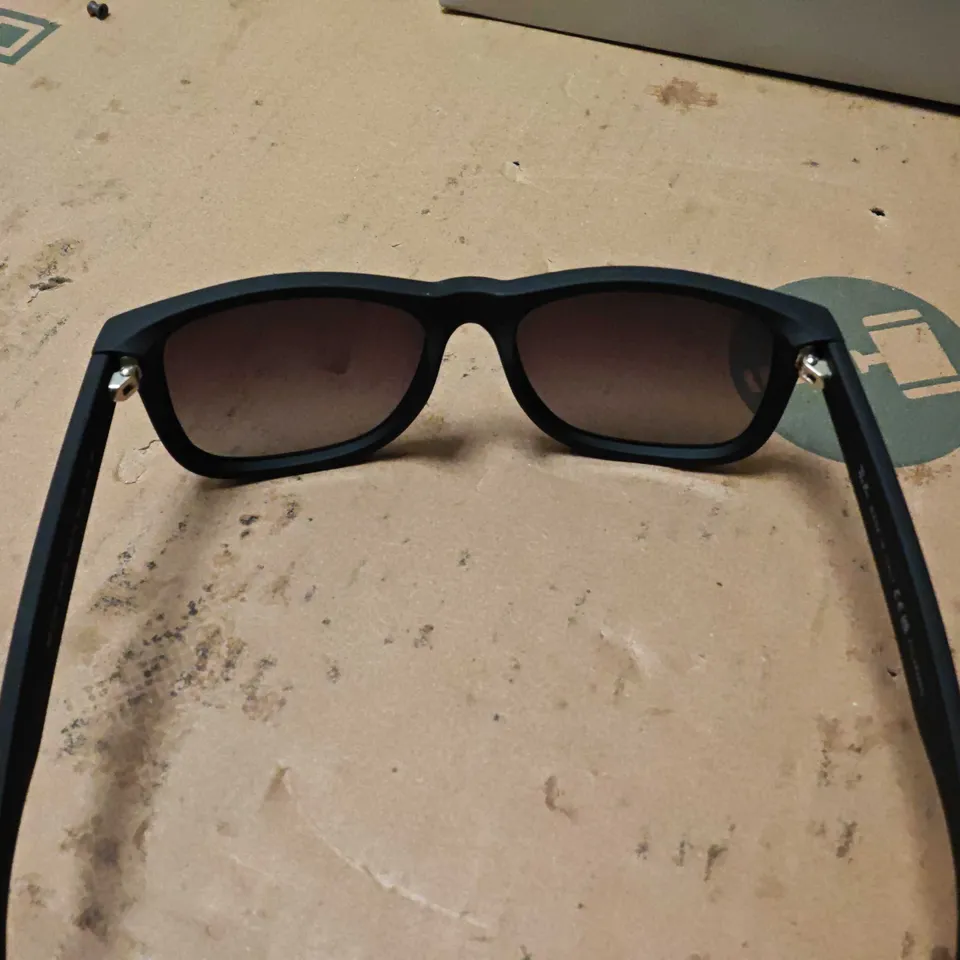 BOXED PAIR OF RAY BAN CHUNKY BLACK FRAMED GLASSES
