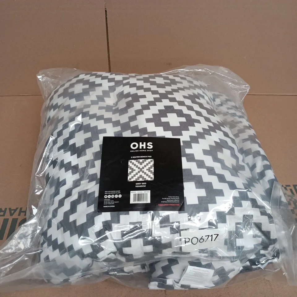 OHS ONLINE HOME SHOP 2 SEATER BENCH PAD GREY GEO 100 X 40CM