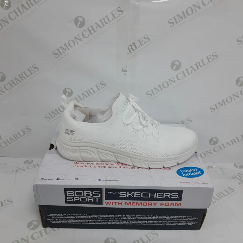 BOBS SPORT BY SKETCHERS WHITE TRAINERS SIZE 8