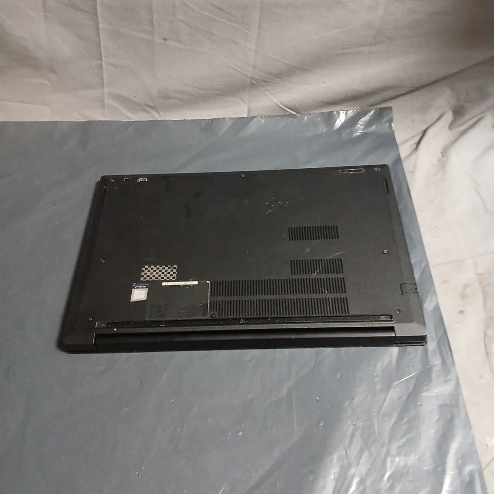 LENOVO THINKPAD E15 LAPTOP