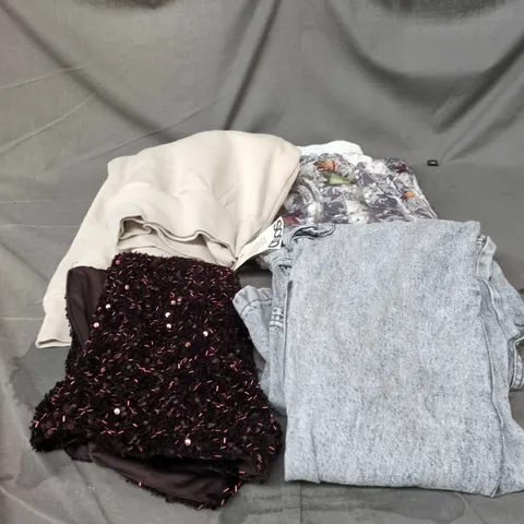 BOX OF APPROXIMATELY 15 ASSORTED CLOTHING ITEMS TO INCLUDE STONE WASH JEANS, JUMPER, LEAF PRINT CASUAL TROUSERS, MEDIUM SIZE SEQUIN HOT PANT ETC