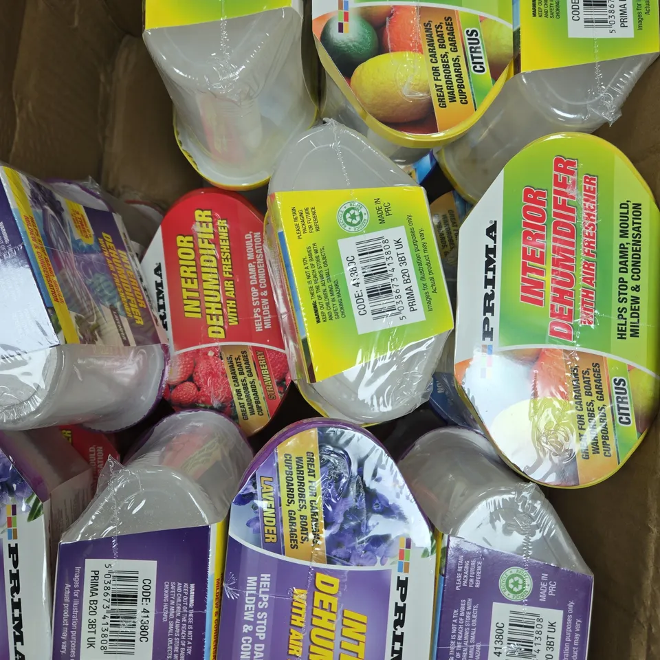 APPROXIMATELY 25 PRIMA INTERIOR DEHUMIDIFIERS IN VARIOUS SCENTS