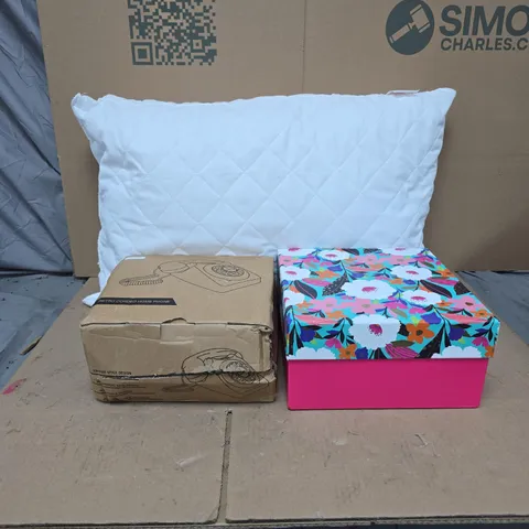 CAGE OF APPROXIMATELY 20 ASSORTED ITEMS TO INCLUDE PILLOW, RETRO CORDED HOME PHONE, FLORAL DESIGN EMPTY STORAGE BOX ETC