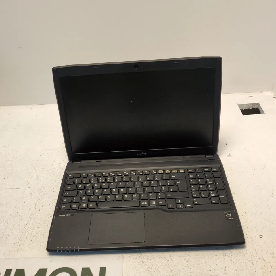 FUJITSU LIFEBOOK A514 LAPTOP – BLACK