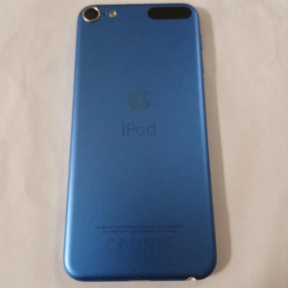 APPLE IPOD TOUCH (6TH GENERATION) 32GB – BLUE